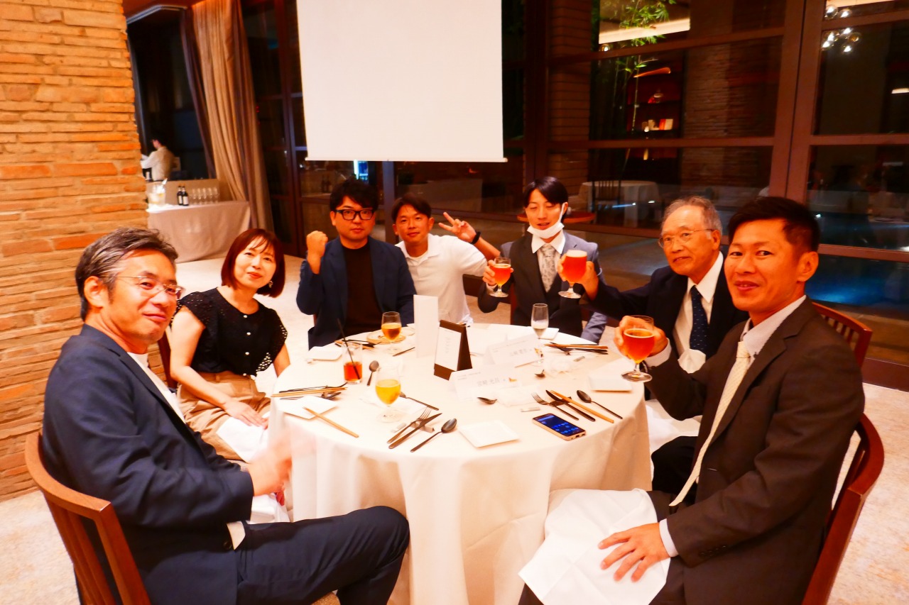 代表取締役の就任10周年記念パーティー